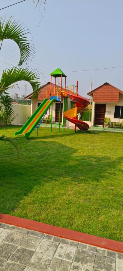 New Mouchak Hotel & Resorts Tajpur Zewnętrze zdjęcie